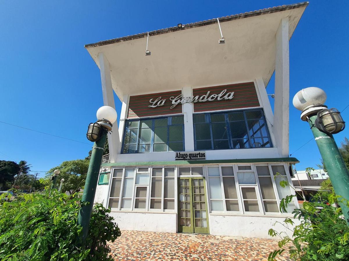 Espaço La Gondola Acomodação com café da manhã Araruama Exterior foto