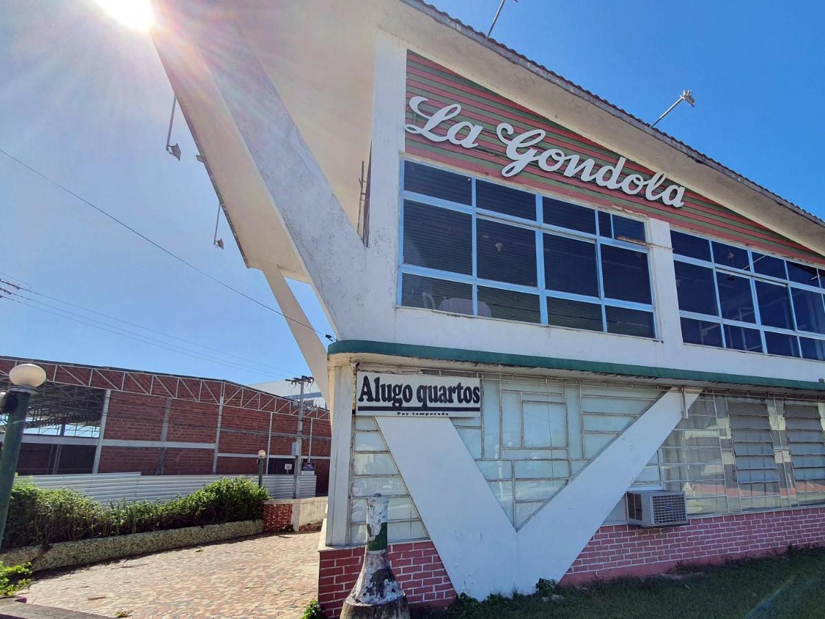 Espaço La Gondola Acomodação com café da manhã Araruama Exterior foto